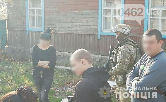 Черниговку, организовавшую в городе наркокортель, задержали