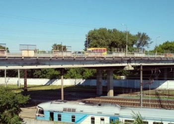 У Ніжині 9-річна дитина впала з мосту