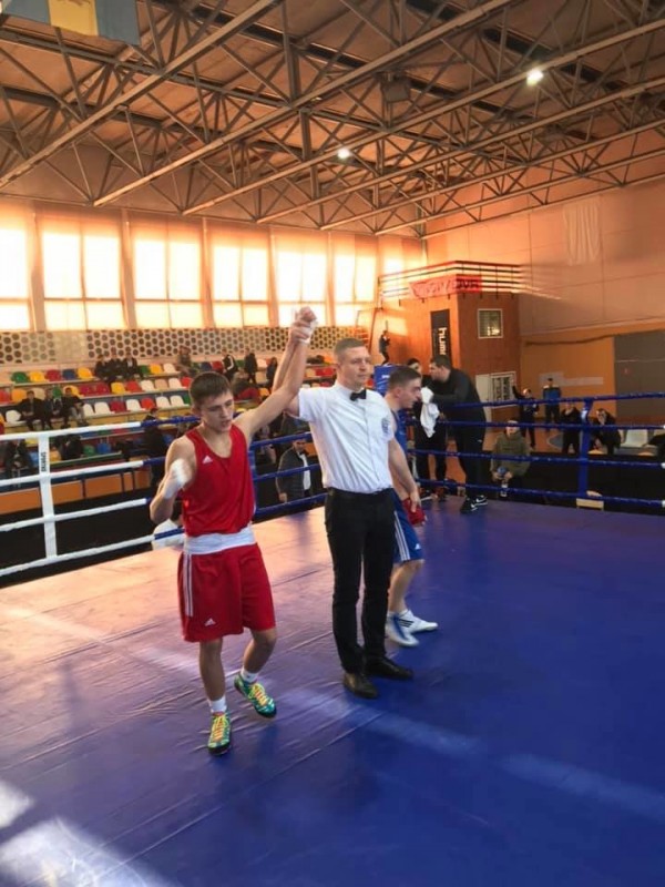 Не смотря ни на что: спортсмены с Черниговщины покорили чемпионат Украины по боксу