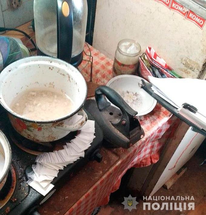 Чернігівська поліція викрила мережу збуту наркотиків в області