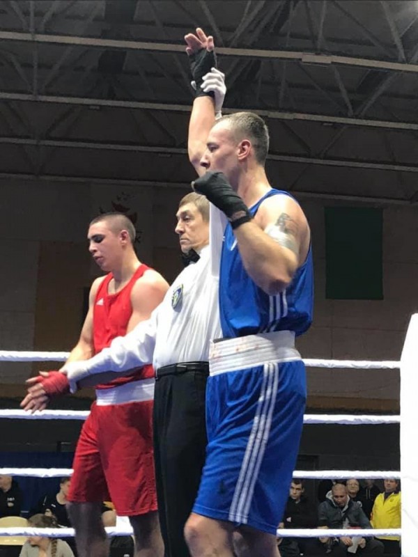 Не смотря ни на что: спортсмены с Черниговщины покорили чемпионат Украины по боксу