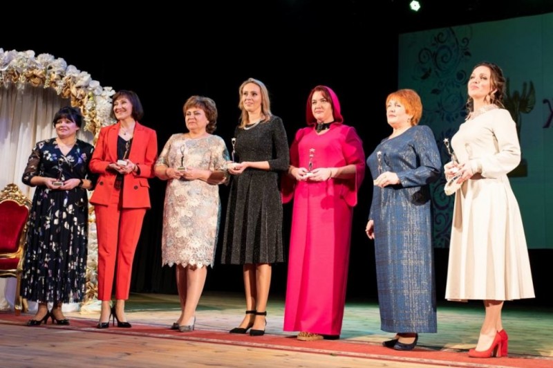 У Чернігові назвали імена переможниць міського конкурсу “Жінка року-2019”
