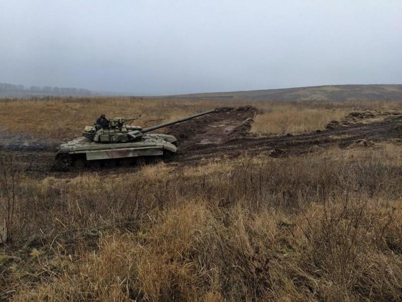Військові навчання: чернігівські танкісти тренувалися бити ворога