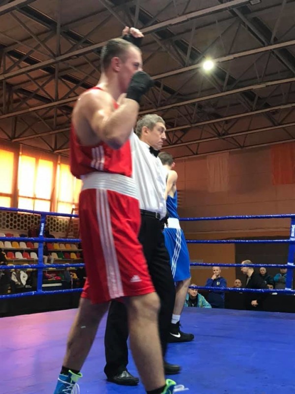 Не смотря ни на что: спортсмены с Черниговщины покорили чемпионат Украины по боксу