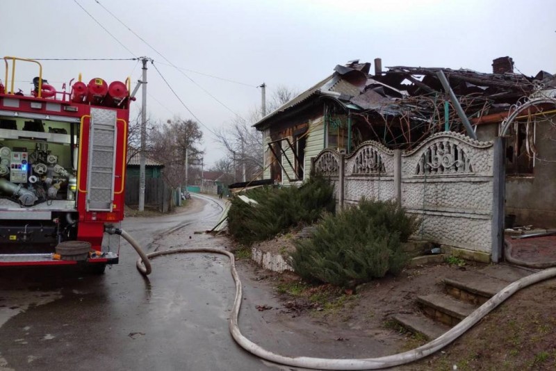 Спасатели Черниговщины обнаружили тело женщины во время тушения пожара