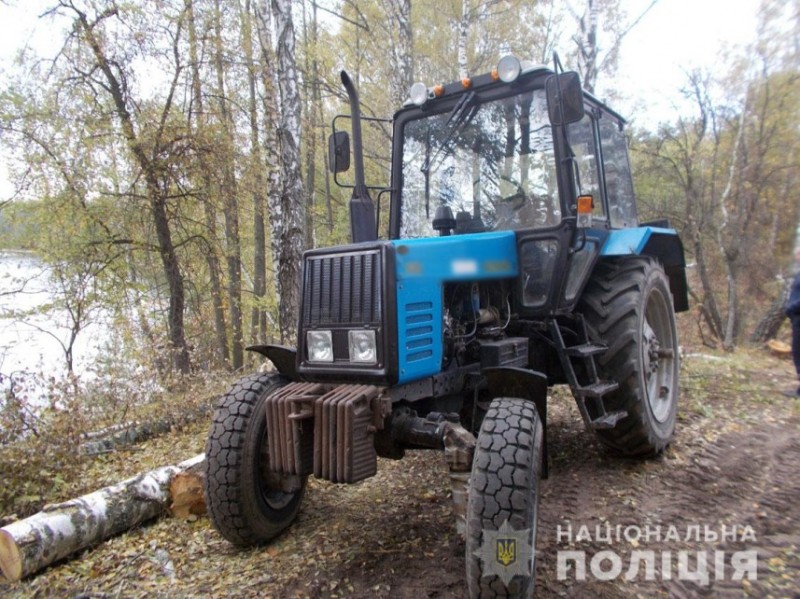 Поліція повідомила про підозру «чорному лісорубу» із Сосницького району