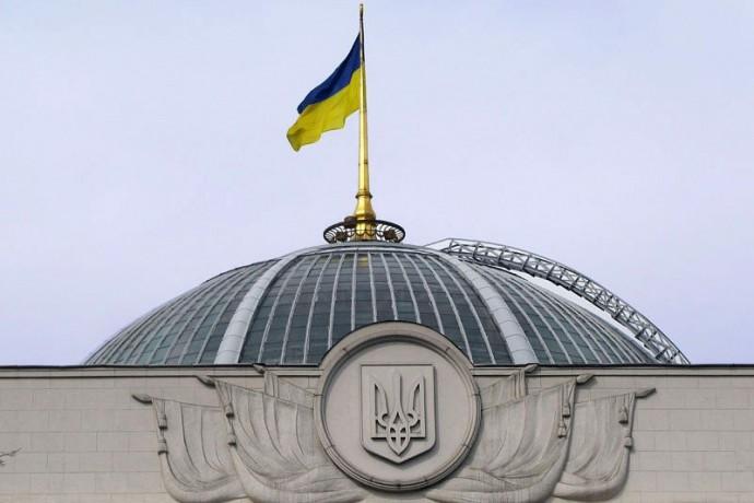 У Раді пропонують виплачувати “підйомні” українцям, які досягли повноліття