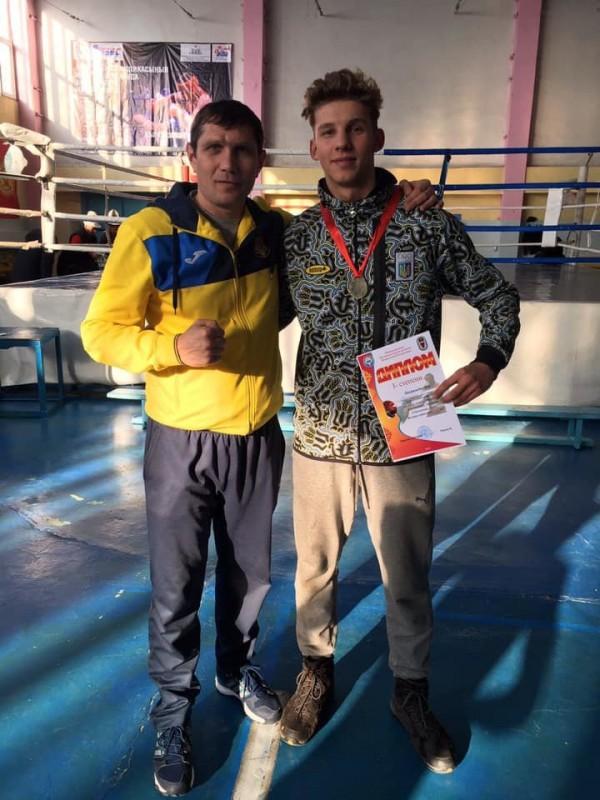 Видимо, струсил: чемпион Казахстана отказался боксировать с черниговским спортсменом