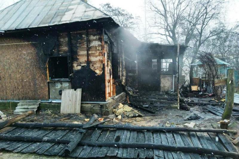 Трагічний новий рік: на Чернігівщині чоловік загинув під час пожежі