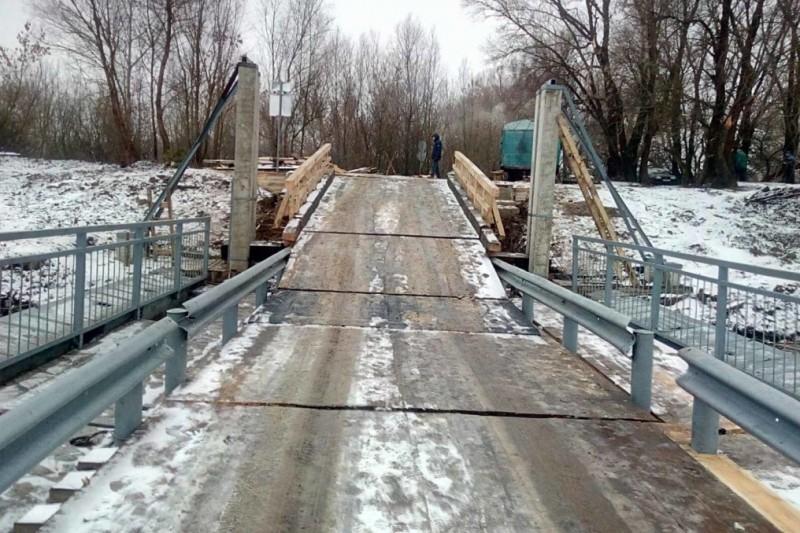 Завершується ремонт мосту через річку Віть