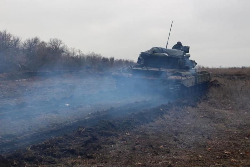 Чернігівські танкісти тренувалися бити ворога
