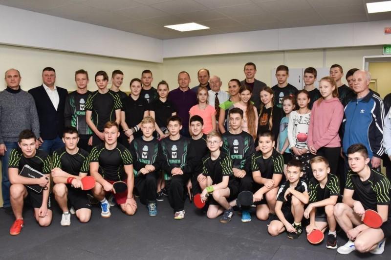 У Чернігові, після капітального ремонту, відкрили спортивну школу