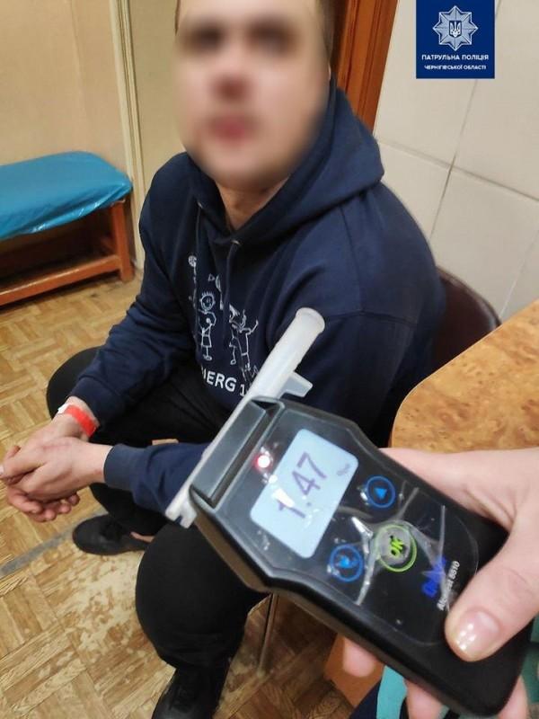 Пьяная драка возле клуба: "отдых" в центре Чернигова