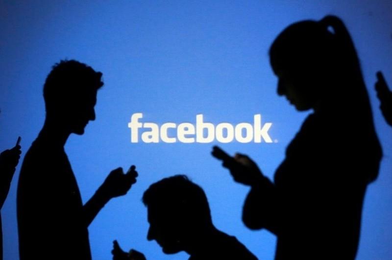 День народження Facebook: для чого чернігівці використовують соціальну мережу