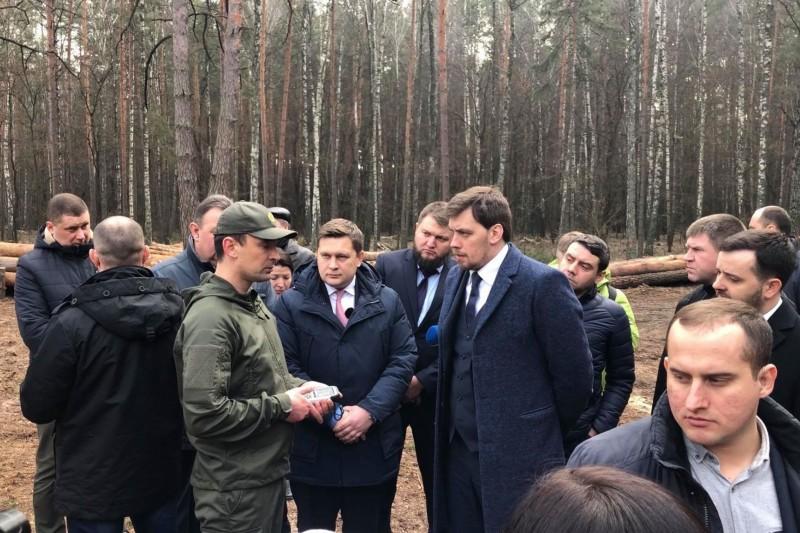 Вирубка лісів і кадрові зміни: результати візиту прем’єра на Чернігівщину