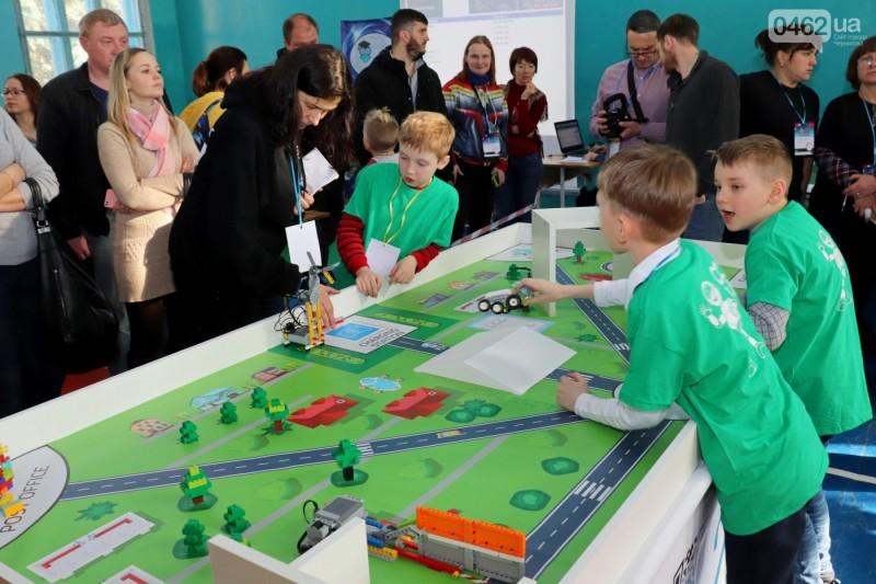 Фестиваль робототехніки у Чернігові зібрав більше 200 учасників