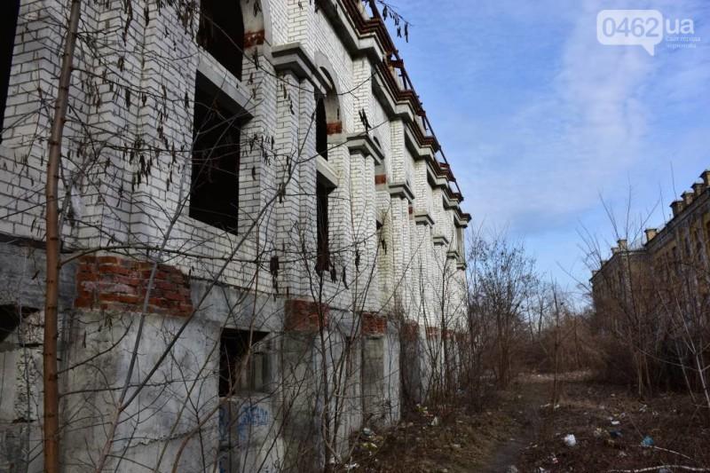 Підрядника на знесення недобудови "Дворянських зібрань" на Валу оберуть на конкурсі