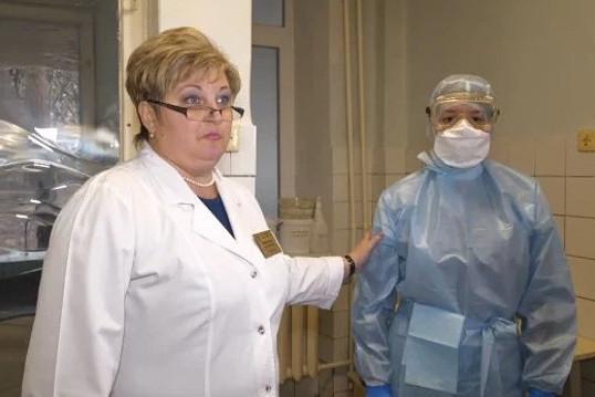 У Чернігові шиють спецодяг для захисту лікарів від коронавірусу
