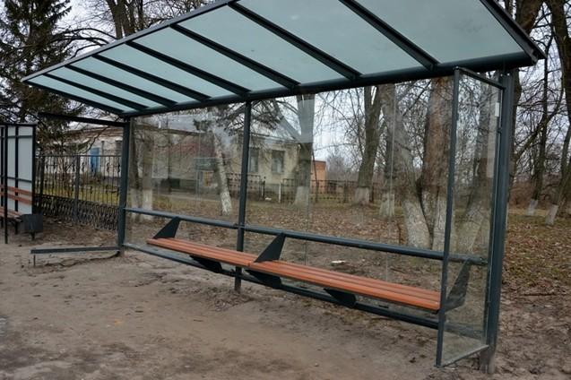 У Чернігові встановлять скляну зупинку за 312 000 гривень