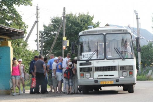 На Чернігівщині перевізник відмовляється безоплатно возити дітей з багатодітної родини