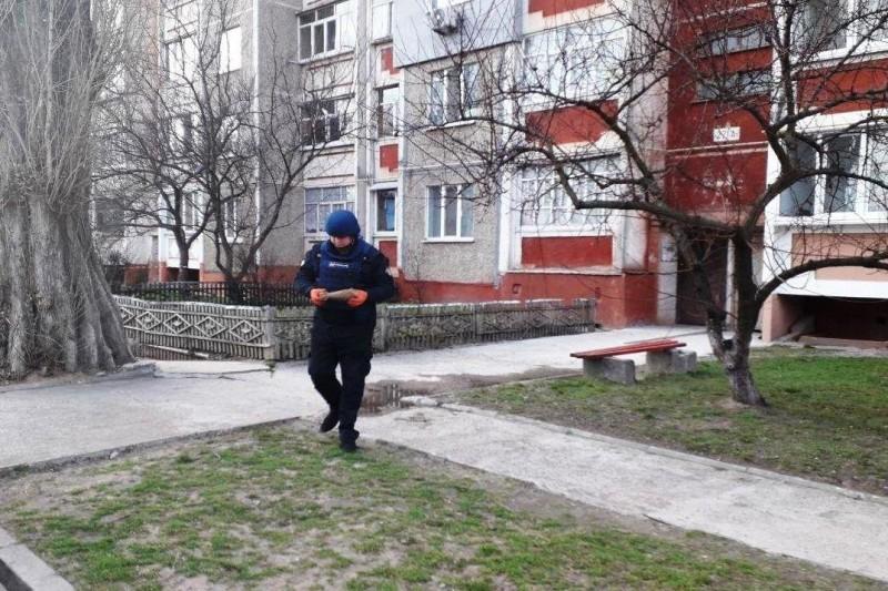 Під чернігівською багатоповерхівкою знайшли мінометну міну
