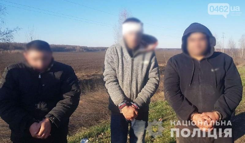 Банда, що тероризувала на Чернігівщині стареньких селян, затримана