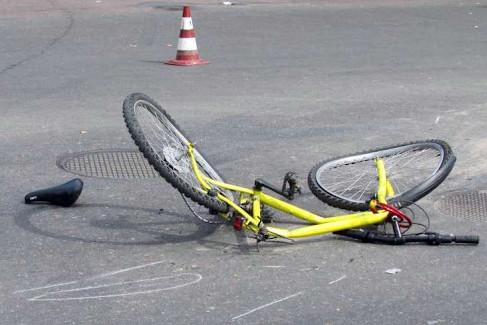 Водій «ВАЗ» збив велосипедиста