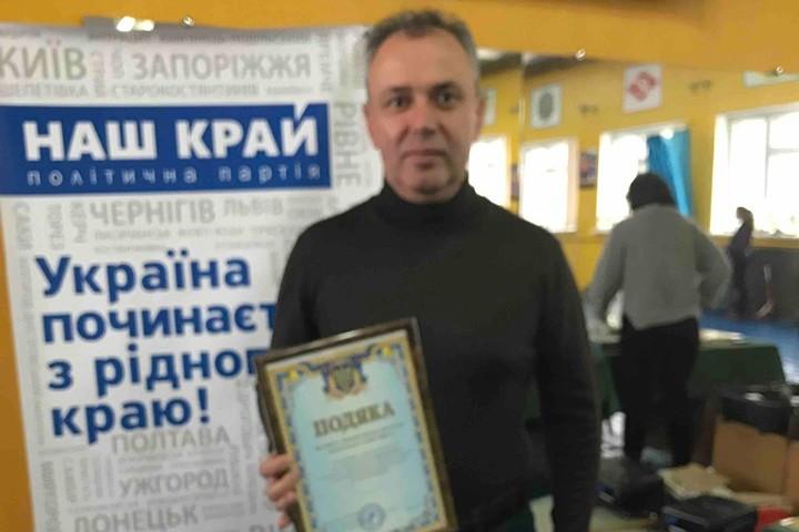 Віктор Бистров допоміг спортшколі та школі №2 м. Чернігова