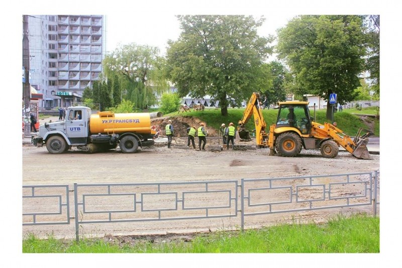 Відкривається проїзд на перехресті проспекту Миру та Котляревського