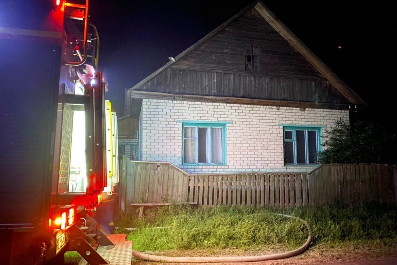 На Чернігівщині жінку врятували з полум’я