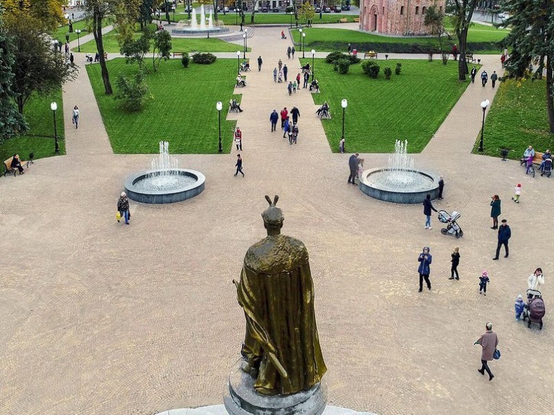 Пам’ятник Богдану Хмельницькому в Чернігові знову ремонтуватимуть