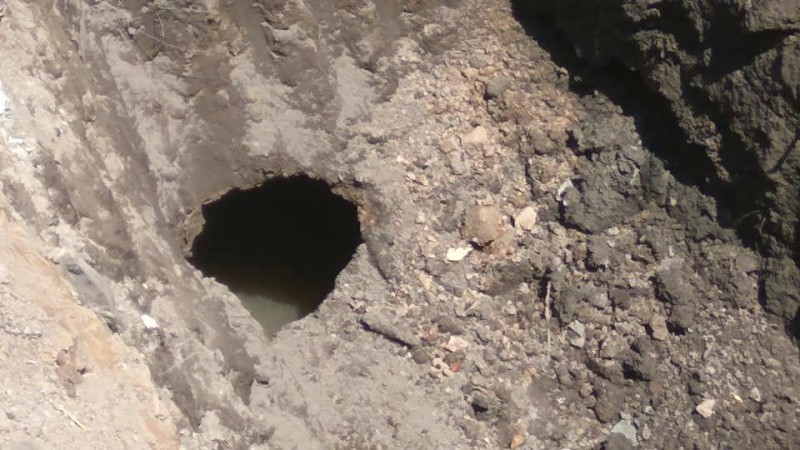 На Шерстянці виявили другий провал на каналізаційному колекторі