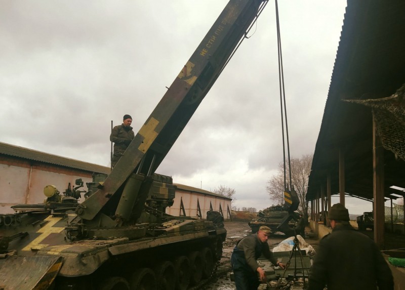 Чернігівські танкісти відновили бойову машину