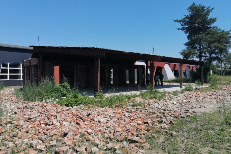 Незаконні споруди на Ремзаводі у Чернігові демонтують