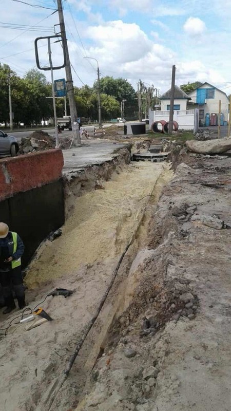 На частині нової дороги на Шерстянку вже з'явився асфальт