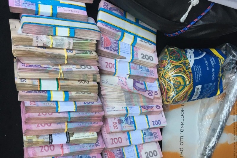 Прокуратурою Чернігівської області спільно з податківцями викрито масштабну схему заниження податкових платежів