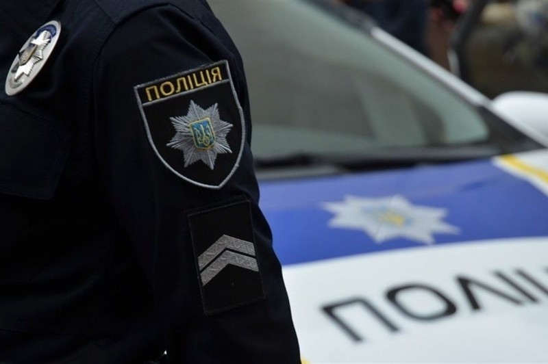 Начальника Новгород-Сіверського відділу поліції та двох його підлеглих звільнено
