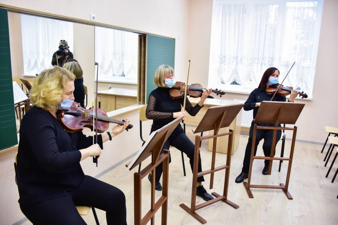 У Чернігові добудували та відкрили для учнів новий корпус музичної школи №1 імені Вільконського