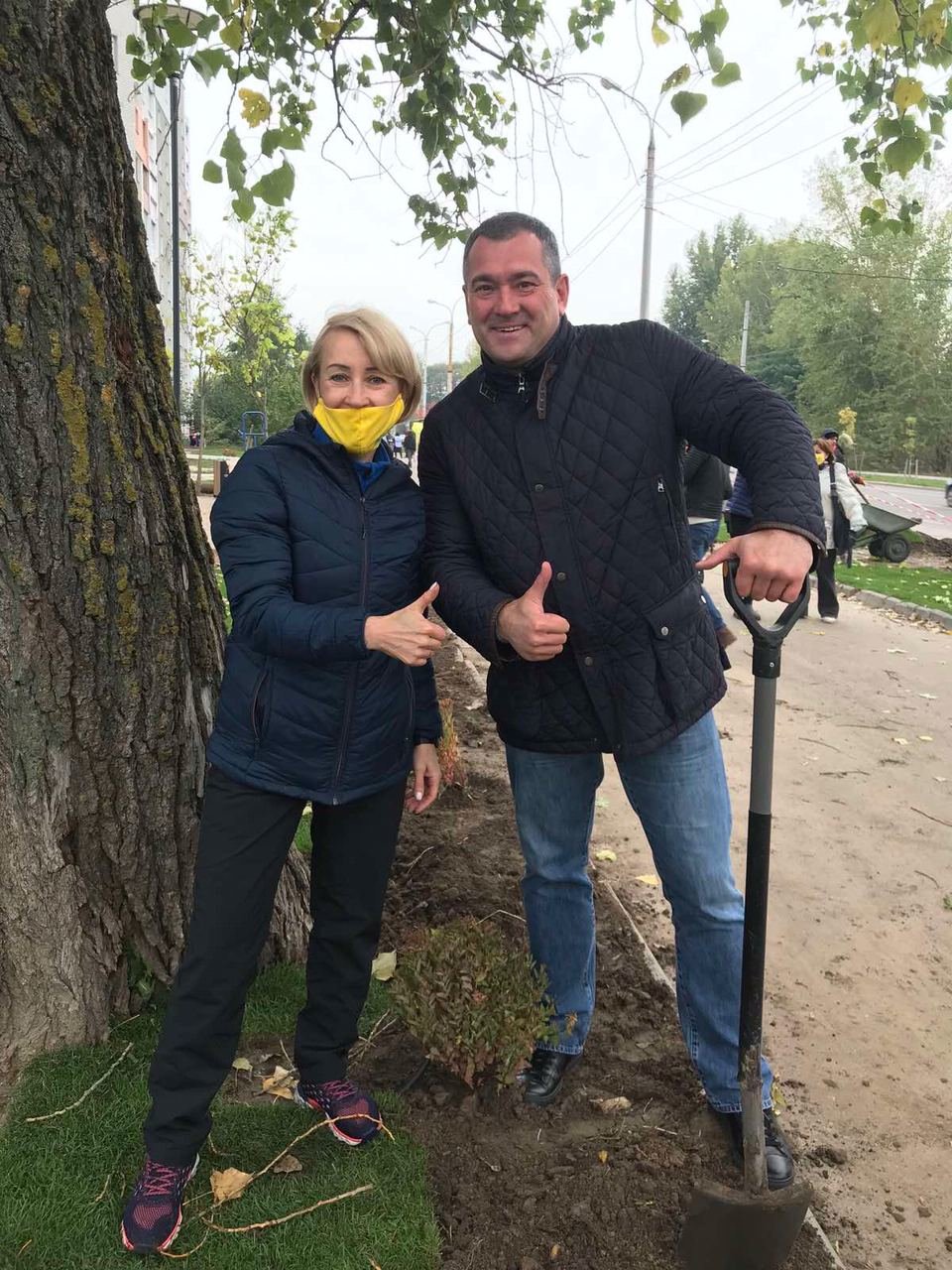 Ярослав КУЦ і Ніна ЛЕМЕШ відвідали будівництво нового міні-скверу на Масанах