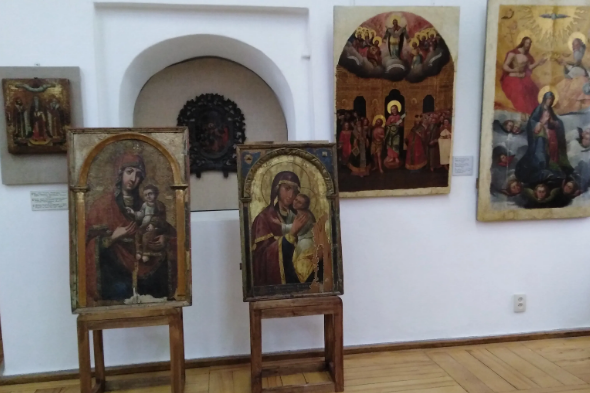 У Чернігові відкрилася виставка Богородичних ікон