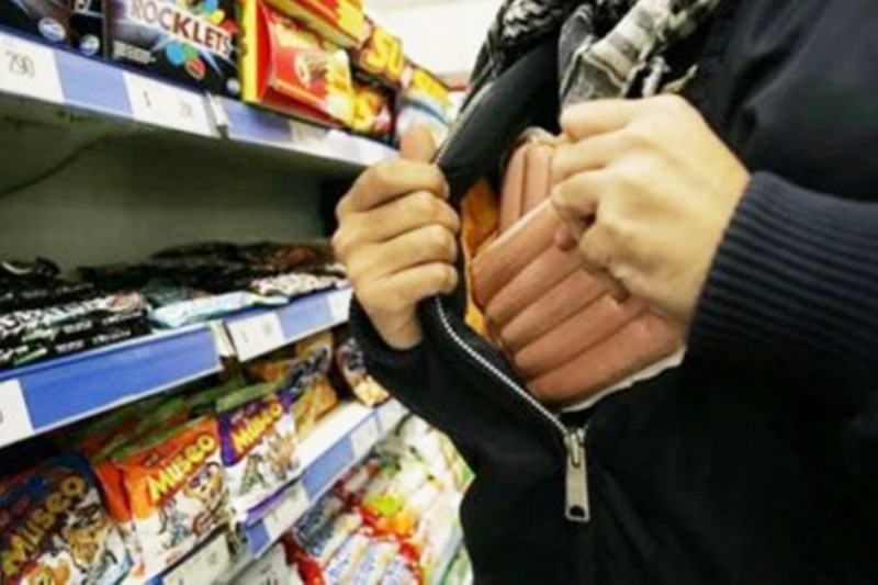 23-річний юнак намагався пограбувати супермаркет