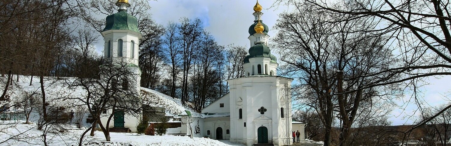 У Чернігові відновили екскурсії на Валу та у Антонієвих печерах