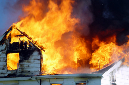 У Сосницькому районі помер чоловік через опіки, отримані під час пожежі у власному будинку