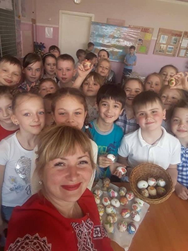 Люди: Оксана Федорченко про те, як готувати малечу до навчання, про гаджети та патріотизм у школі