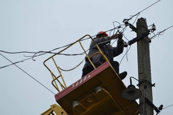 Без електропостачання в області залишаються 205 населених пунктів