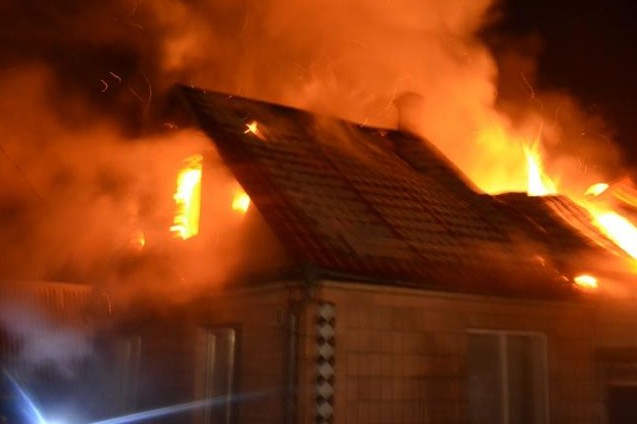 У Новому Білоусі на місці пожежі виявлено труп: підозрюють підпал