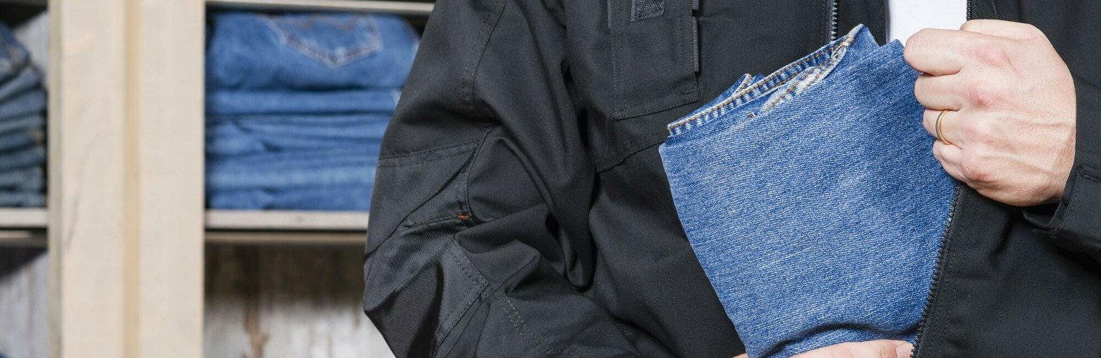 Рецидивіст, який украв у Чернігові жіночі джинси, «відсапає» на користь міста