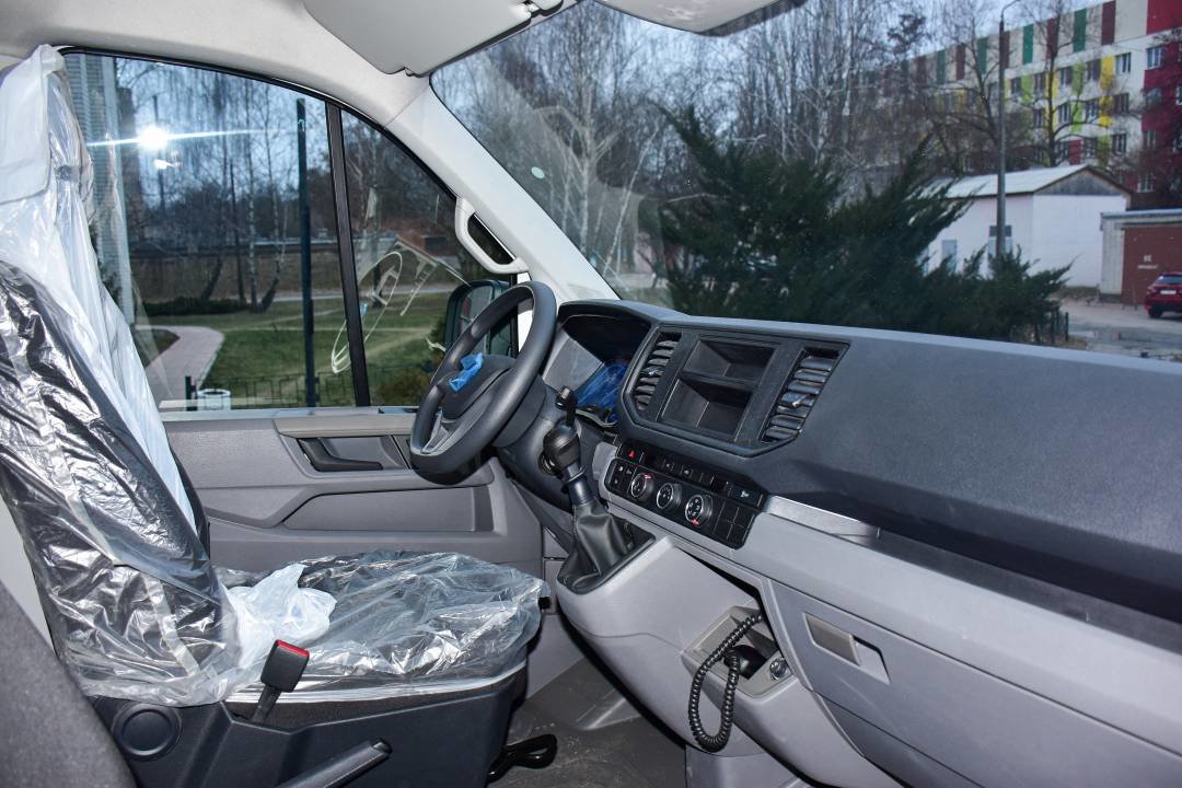 Міські лікарні поповнились двома авто "швидкої допомоги": ними перевозитимуть тяжкохворих