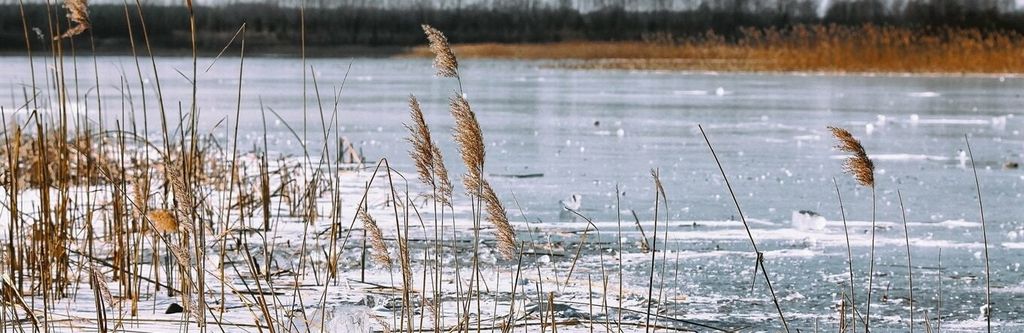 Відпочинок може закінчитися трагічно: крига на озерах та річках Чернігівщини затонка