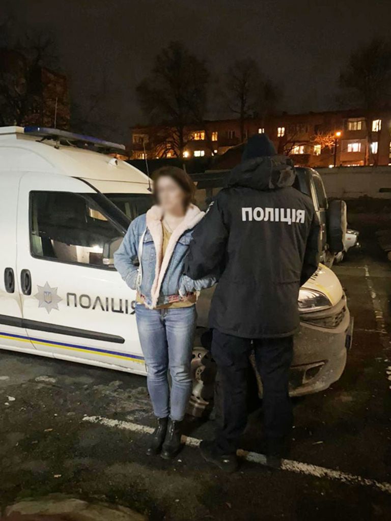 Шахрайку з Луганщини, яка ошукувала пенсіонерів, затримали в Чернігові